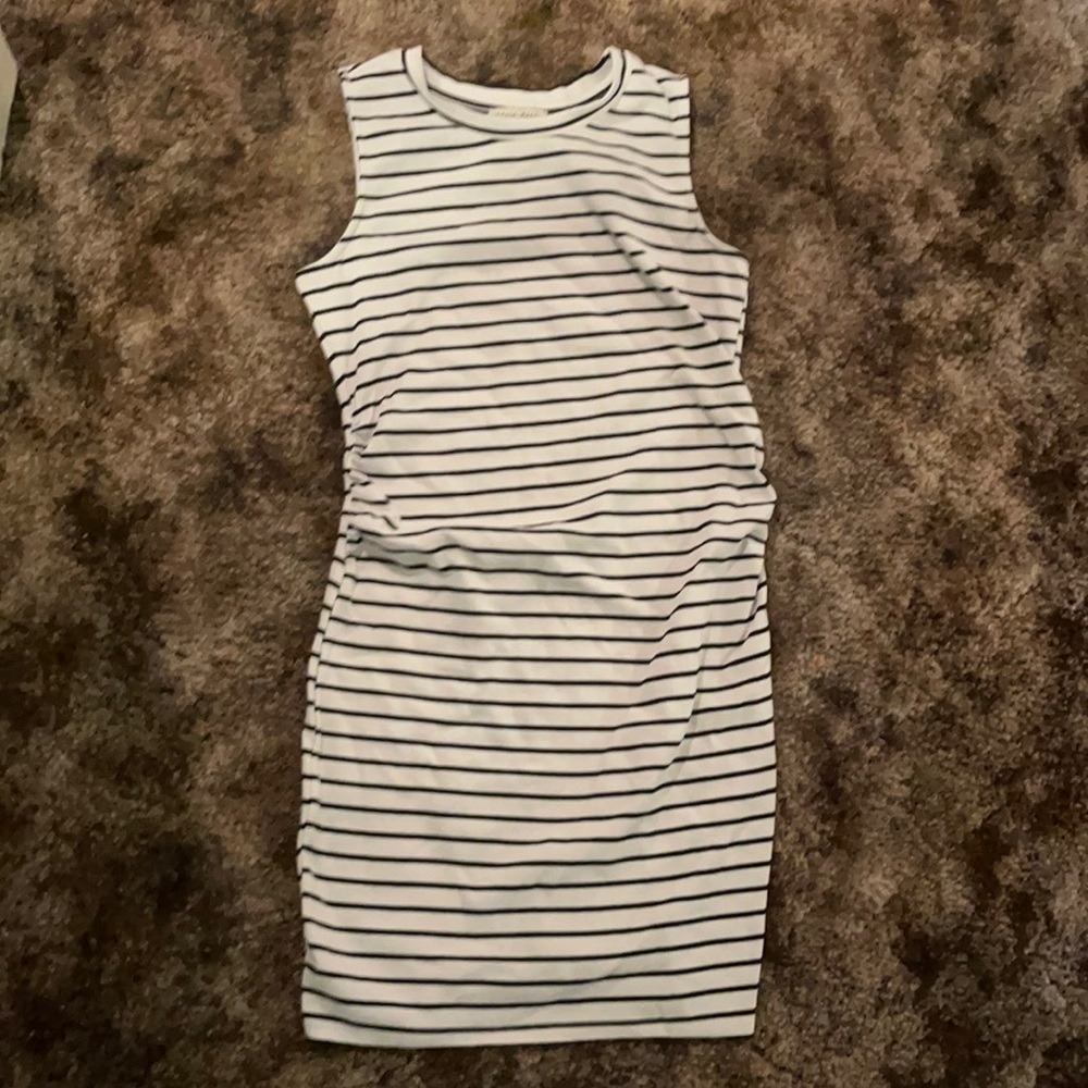 maternity dress